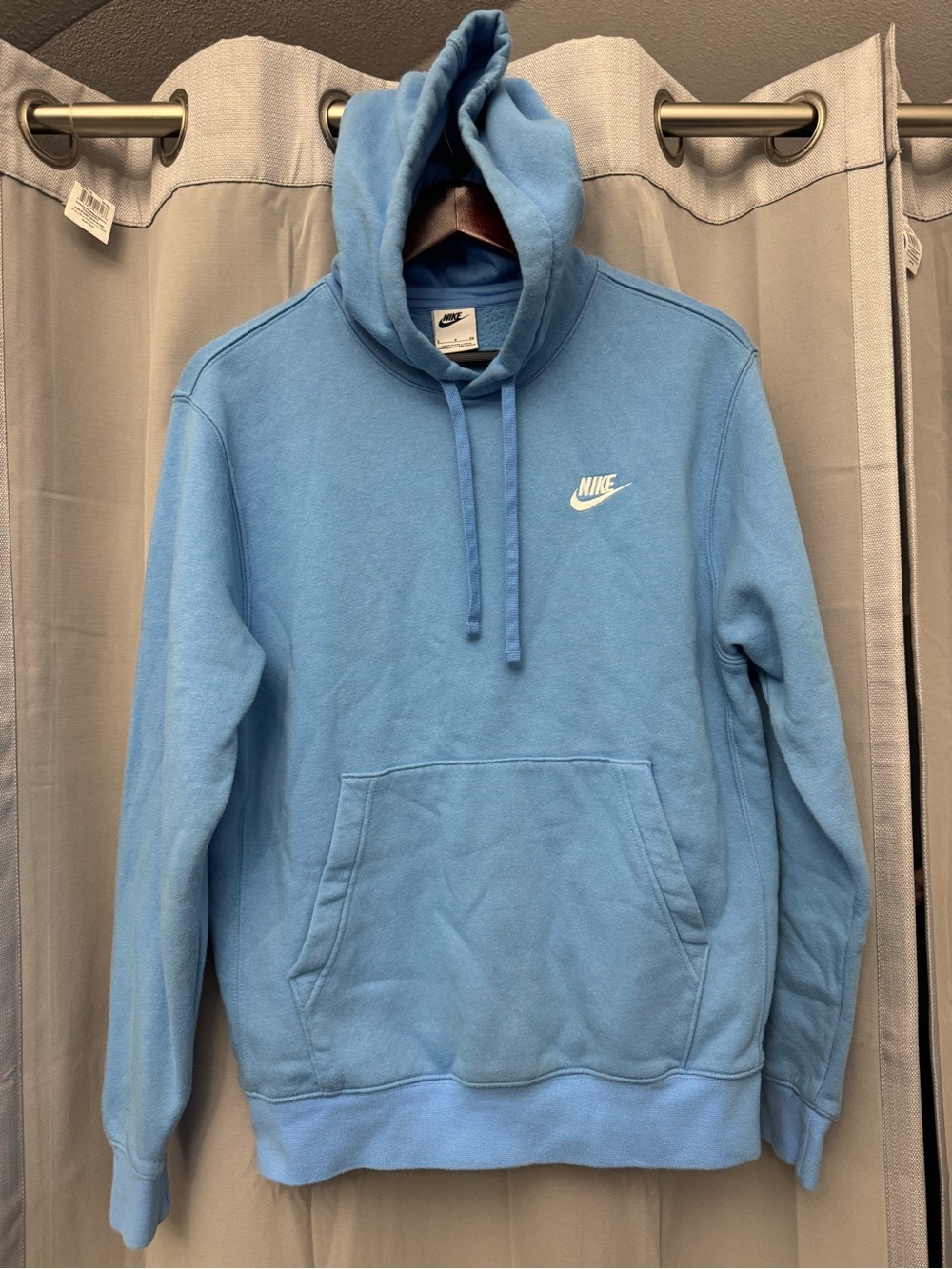 Nike Men's Light Blue Pullover Hoodie Small